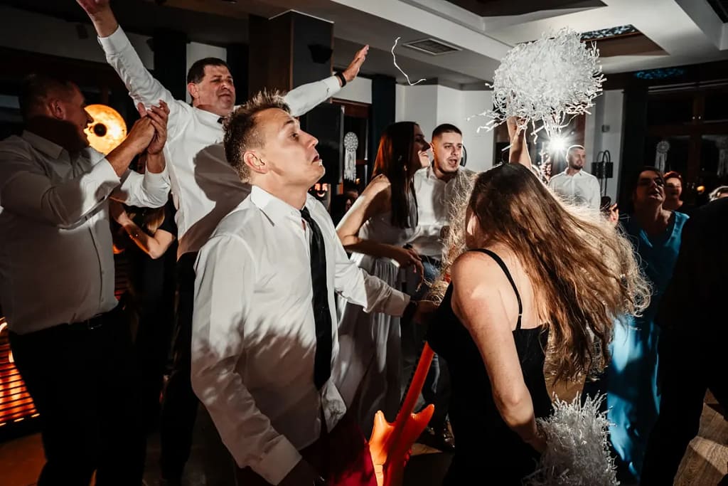 dj-na-wesele-slask-impreza-na-parkiecie Impreza na parkiecie weselnym – DJ na wesele Śląsk