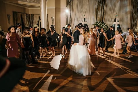 176301 176301