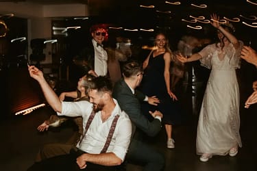 dj-na-wesele-slask-zabawa-taneczna Zabawa taneczna gości weselnych – DJ na wesele Śląsk